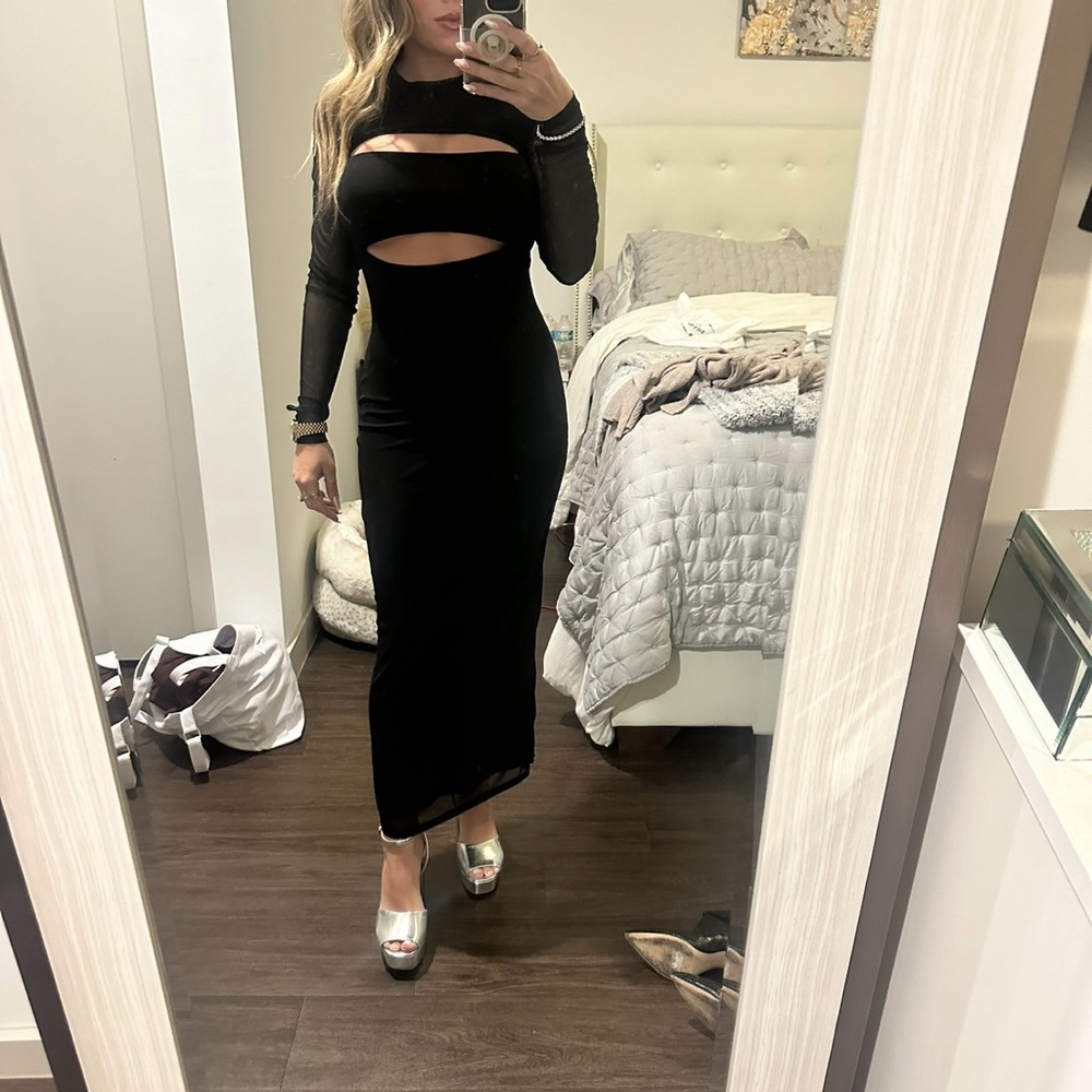 Olivaceous Black Long Sleeve Cut-Out Dress small boutique
